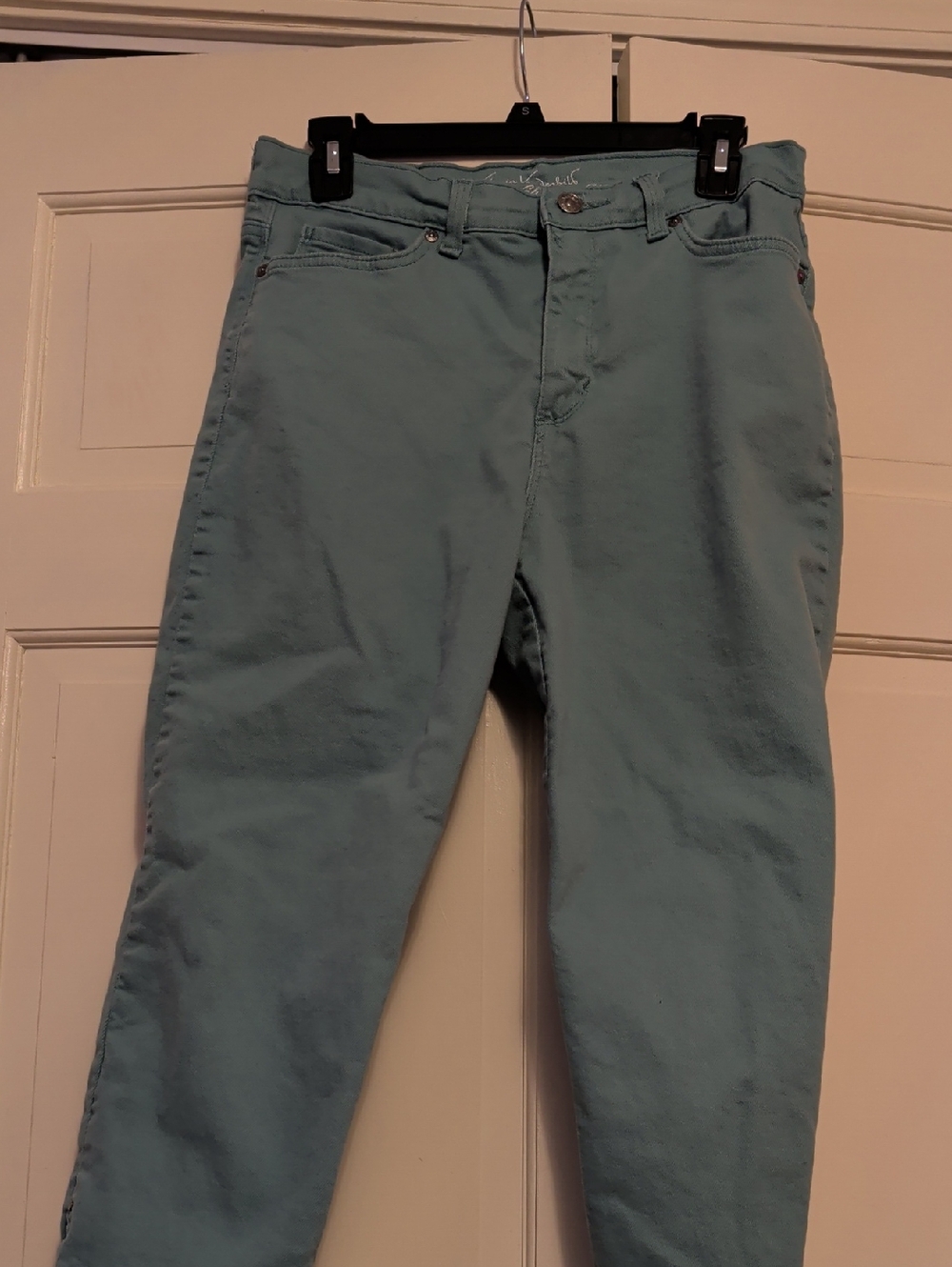 Gloria Vanderbilt Cropped Amanda Jeans